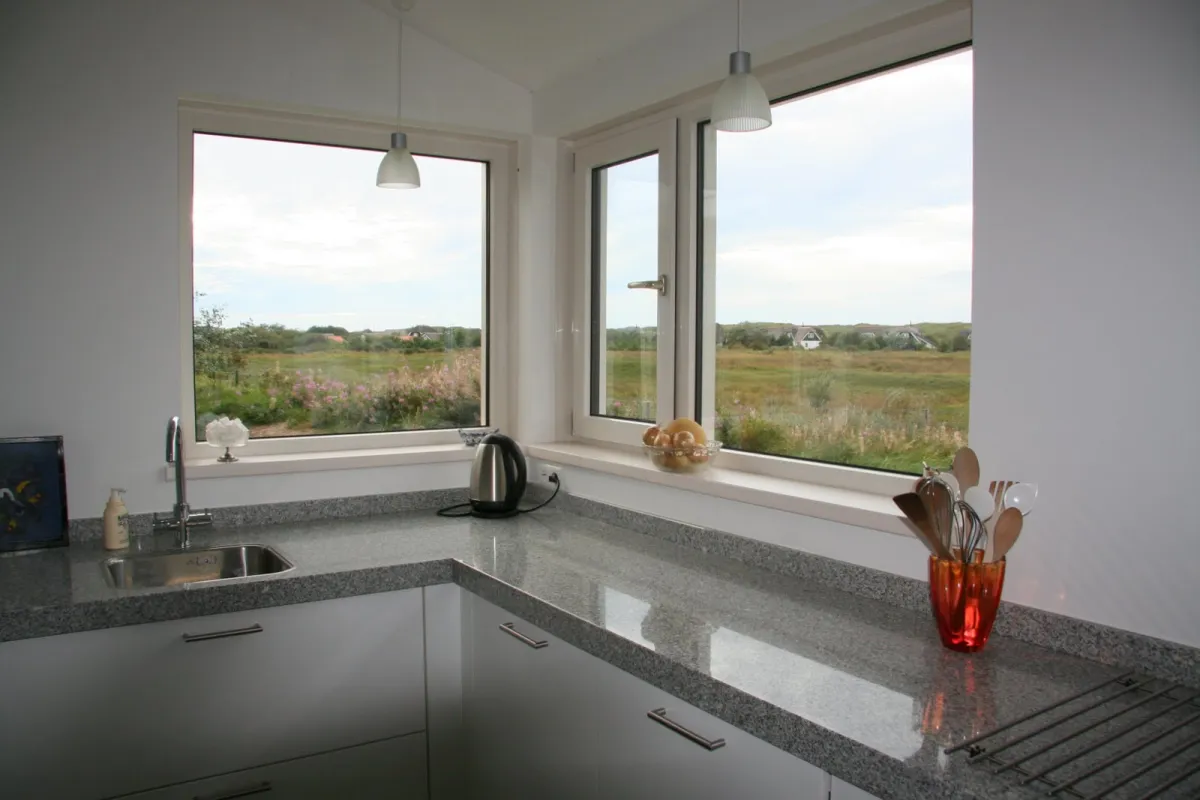 Keuken met het uitzicht naar het noord/westen
