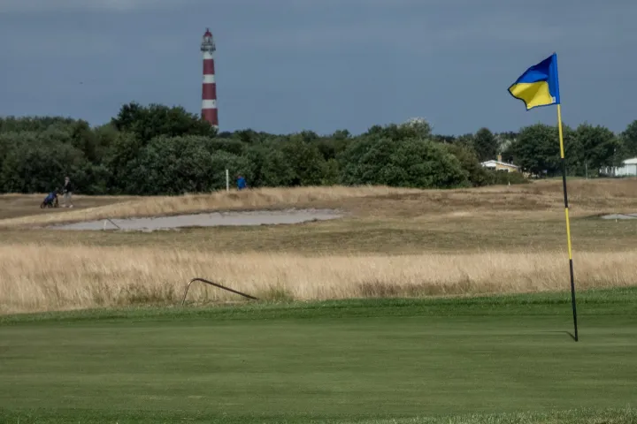 golfen-onder-de-vuurtoren.jpg
